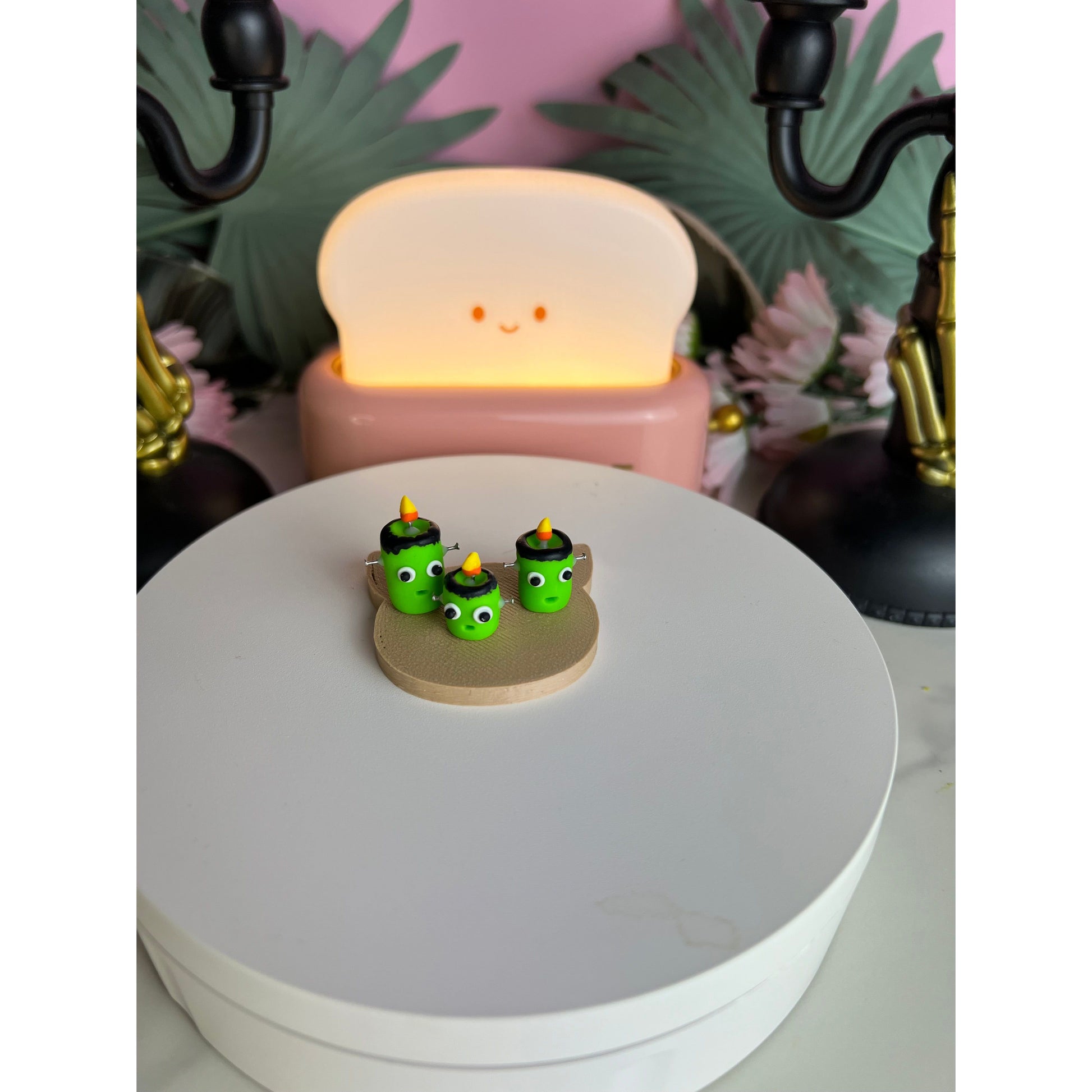 Miniatures - Thinkcutie.com