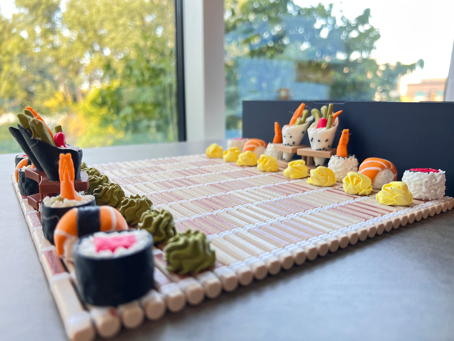 3D Sushi Chess Set (with Bento Box)