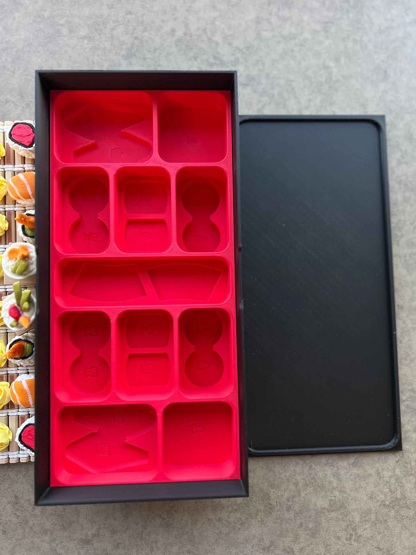 3D Sushi Chess Set (with Bento Box)